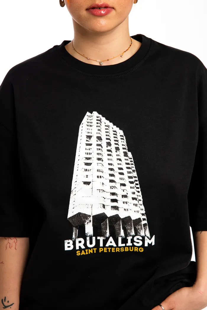 Футболка черная С7МЬ "Брутализм Санкт-Петербург"