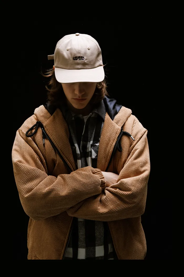 Куртка GIFTED78 25/730 HOMEBOY vlvt бежевая