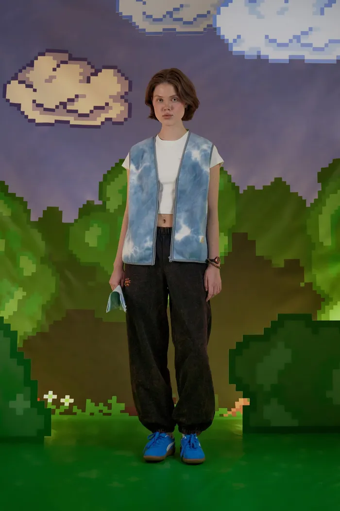 Жилетка Wilderness tie-dye vest Cloudy Sky