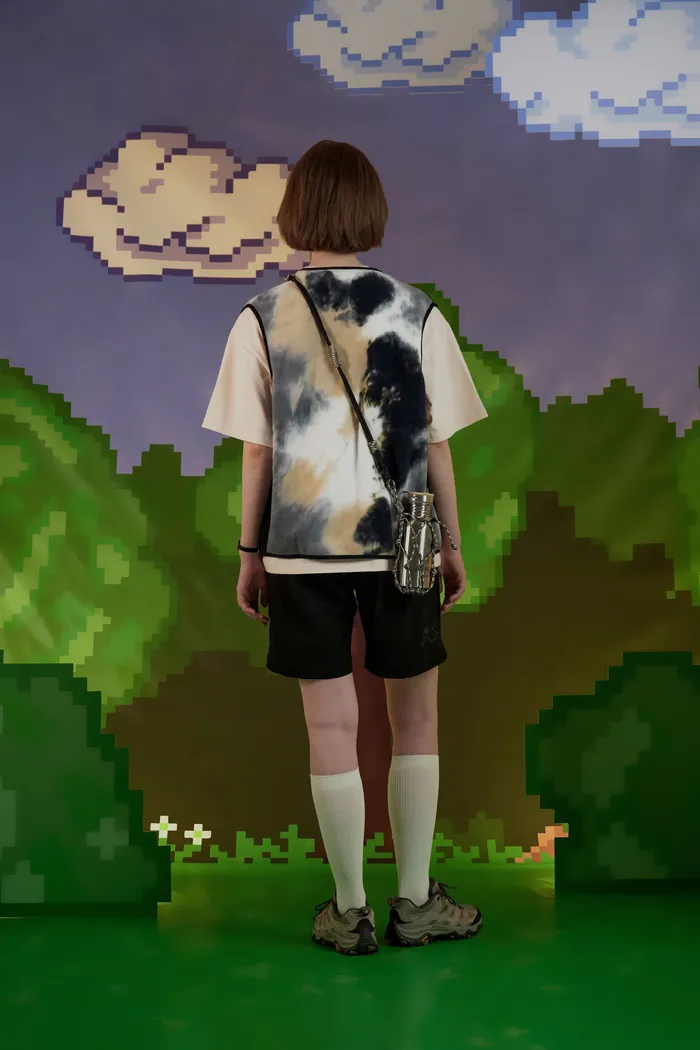 Жилетка Wilderness tie-dye vest Moonlit Night