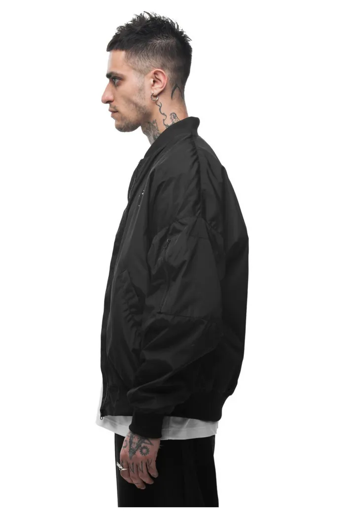 Бомбер Flat World черный