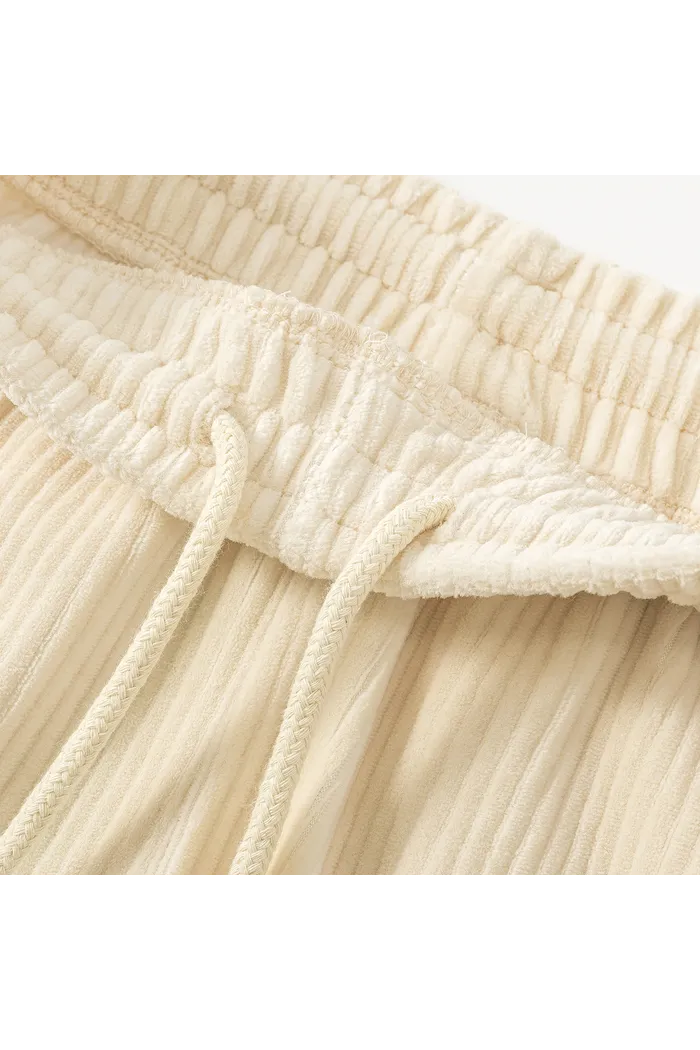 Шорты велюровые YMKASHIX белый