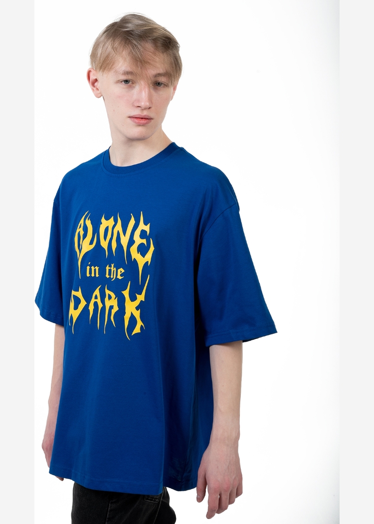 Футболка "Alone in the dark" bright blue