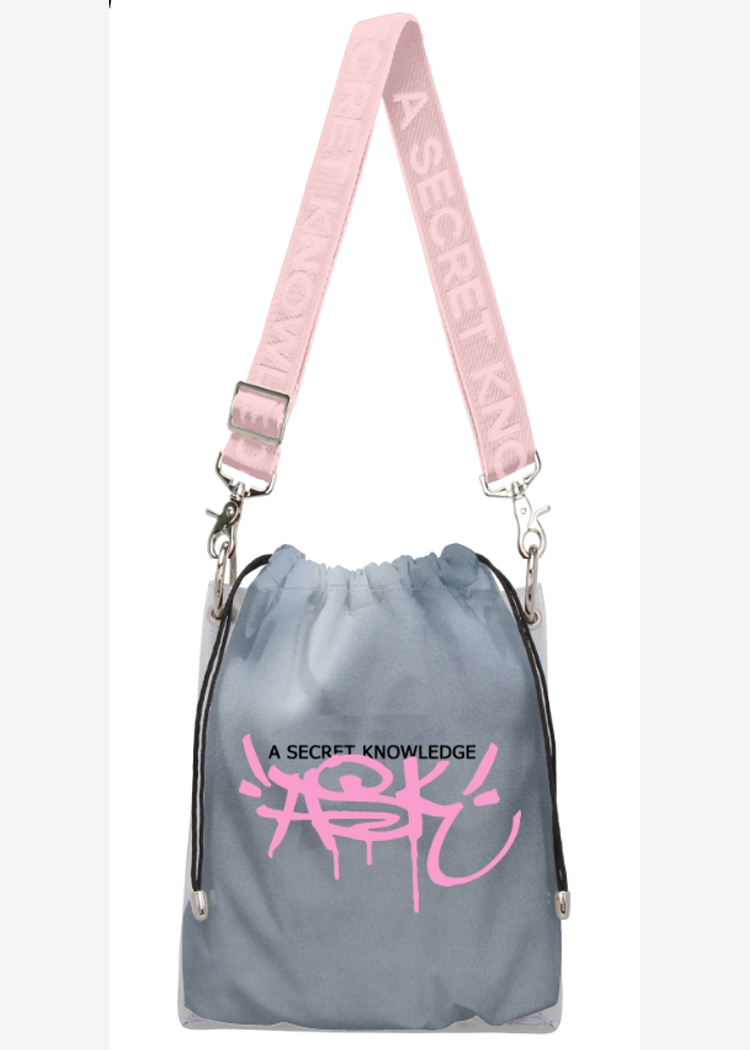 Сумка Medium Glassy TAG Tub голубой, розовый ремень