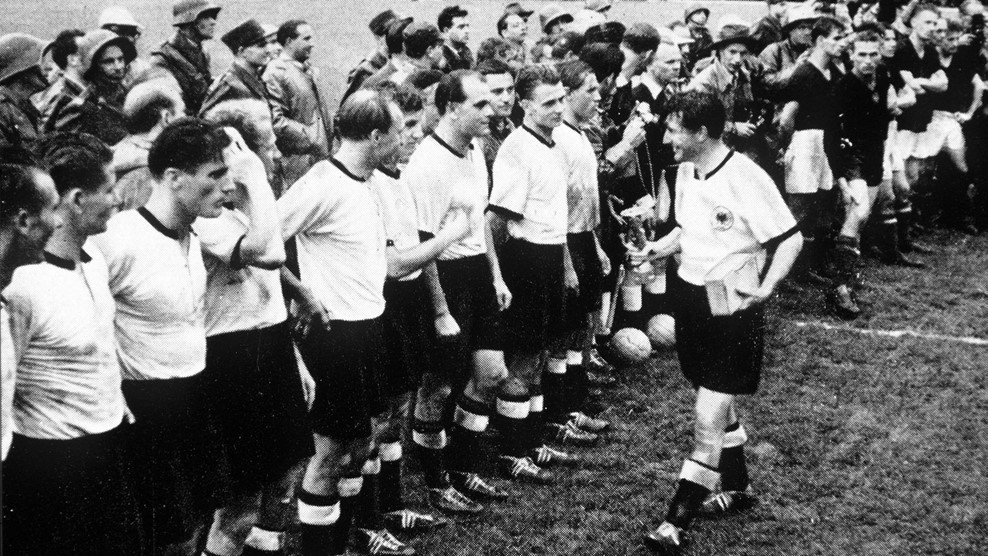 footb-1970.jpeg